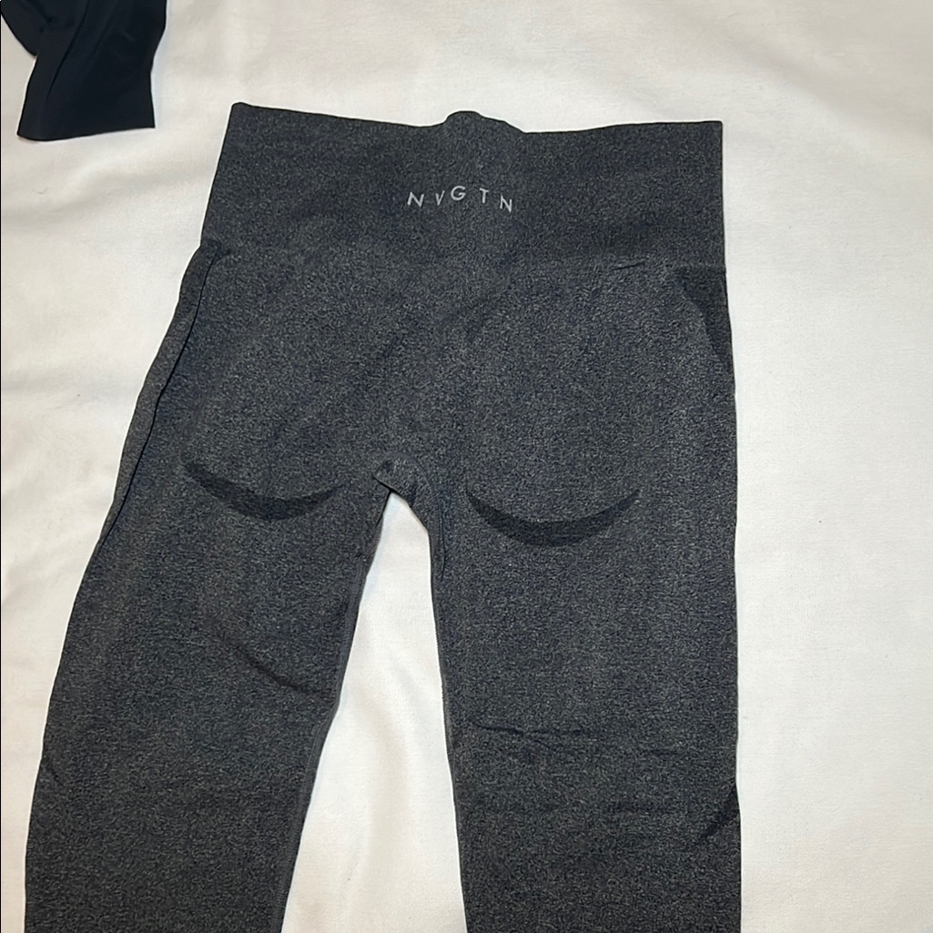 Nvgtn Gray Leggings High-Rise Stretchy Fit